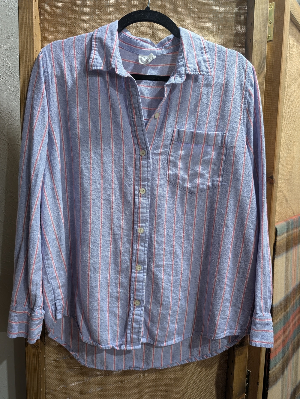 GAP Blue Shirt with Pink Stripes - Casual Button-Down
